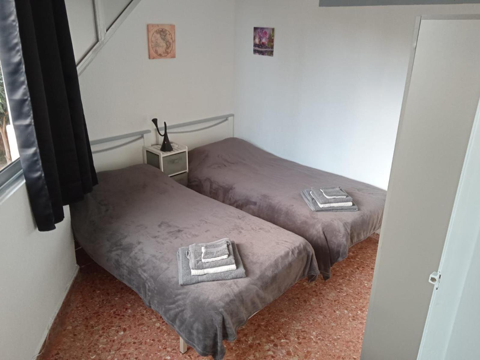 Edificio Gijon Newly Renovated Two-Bedroom Apartment Бенидорм Екстериор снимка