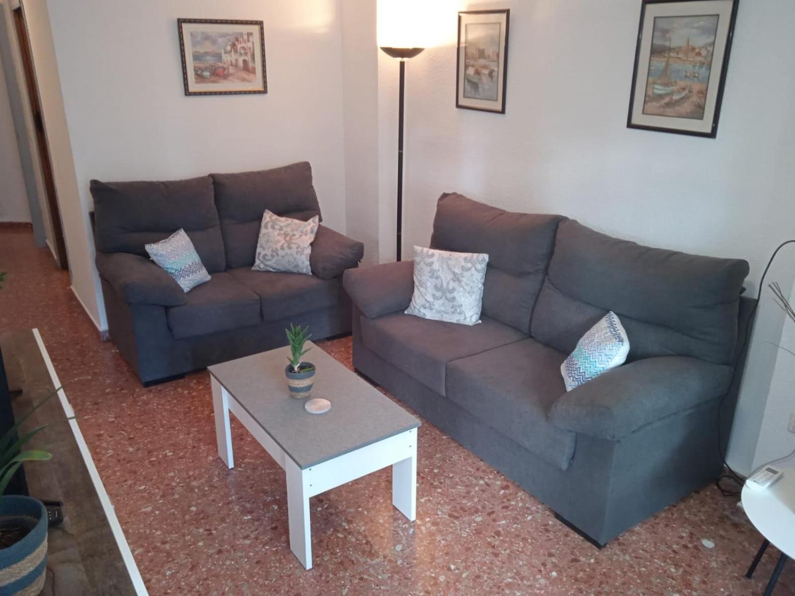 Edificio Gijon Newly Renovated Two-Bedroom Apartment Бенидорм Екстериор снимка