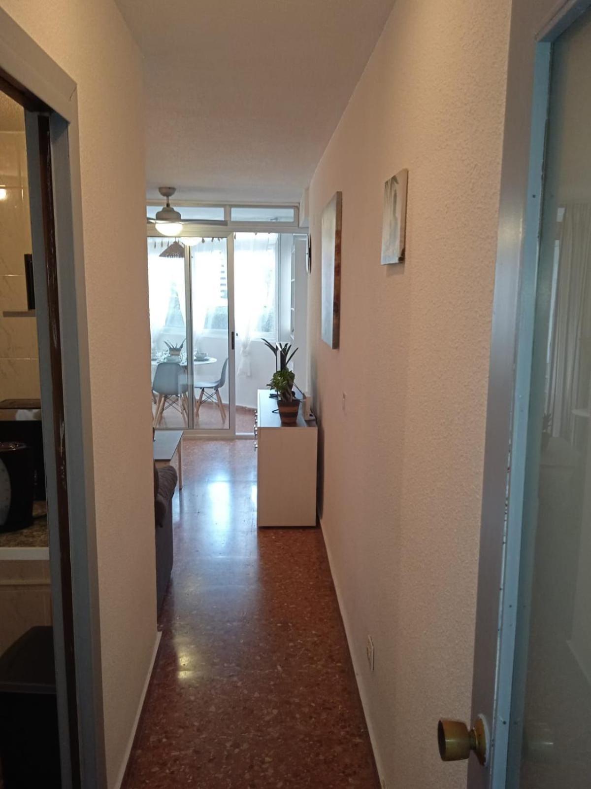 Edificio Gijon Newly Renovated Two-Bedroom Apartment Бенидорм Екстериор снимка